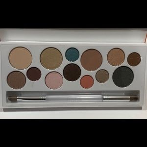 brand new clinique neutral palette